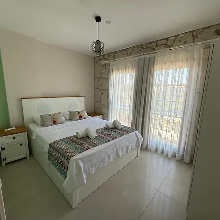 Olea Alacati * Чешме